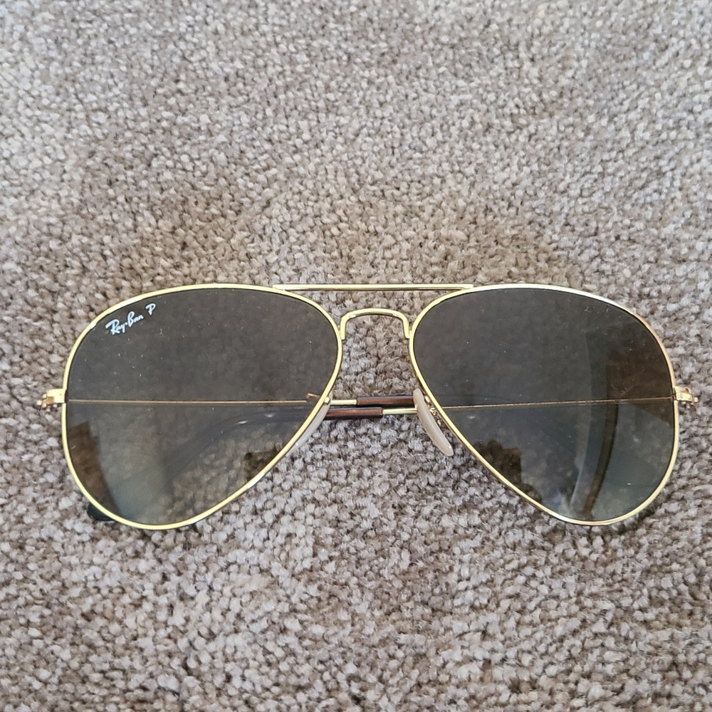 Ray ban aviators sunglasses